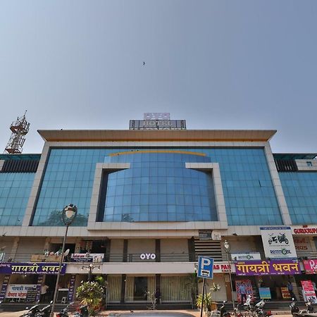 Oyo 14943 Shubh Suvidha Hotel โสมนัส ภายนอก รูปภาพ